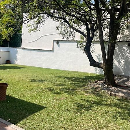 Las Iguanas Cuernavaca Exterior photo